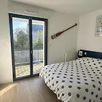 بيت للعطل Les De *